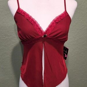 NWT- Mixed Threads Burgundy Cami Lingerie Adjustable Straps Size Medium